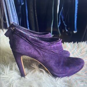 Elegant Purple Heeled Boots